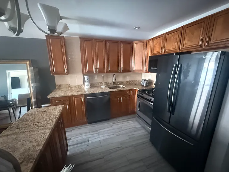 141-46 Pershing Cres #3A — Photo 14