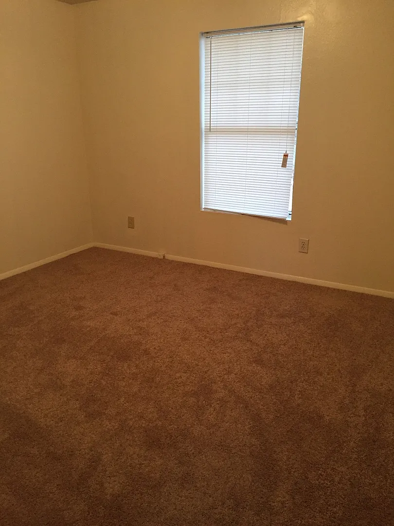 Ryan Court — Photo 1