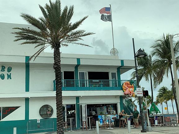 5th image of 200 S Birch Road #806