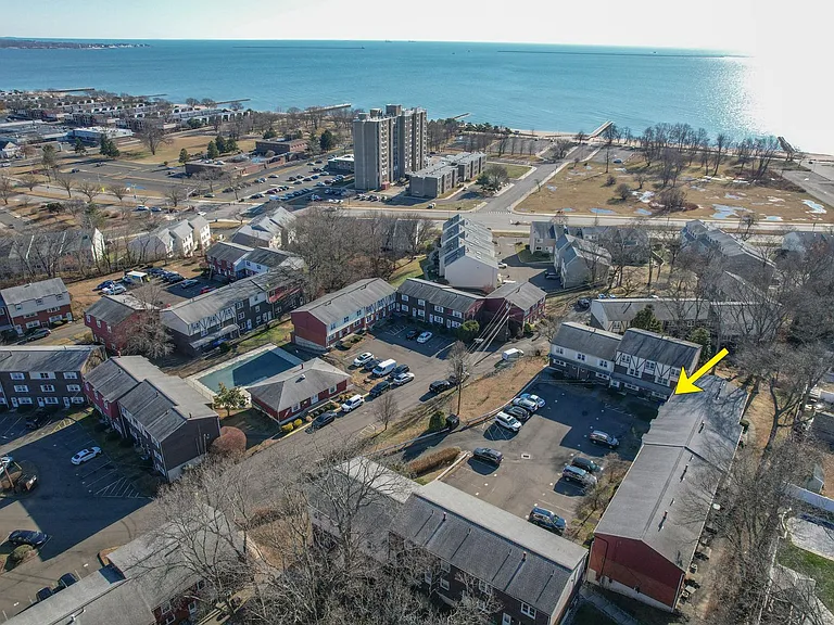 64 Savin Park — Photo 12