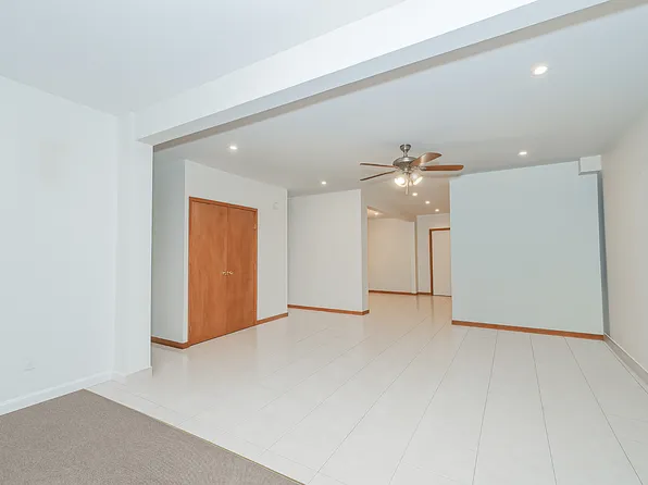 1461 East 3rd Street image 17 of 36