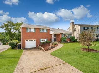 1419 Cardinal Dr, Pittsburgh, PA