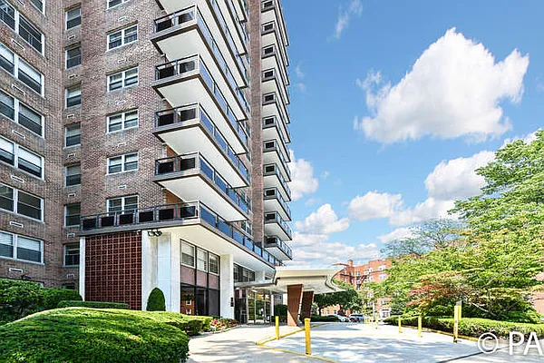 Sold by Benjamin Realty Since 1980 | media 13