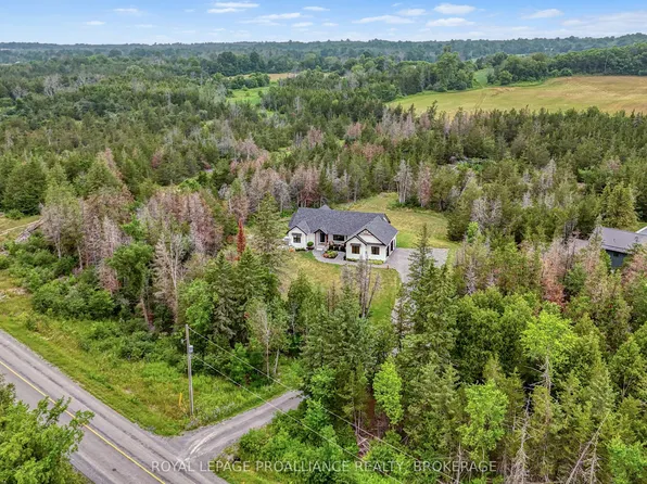 4575 Blessington Rd, Tyendinaga, ON K0K 2N0