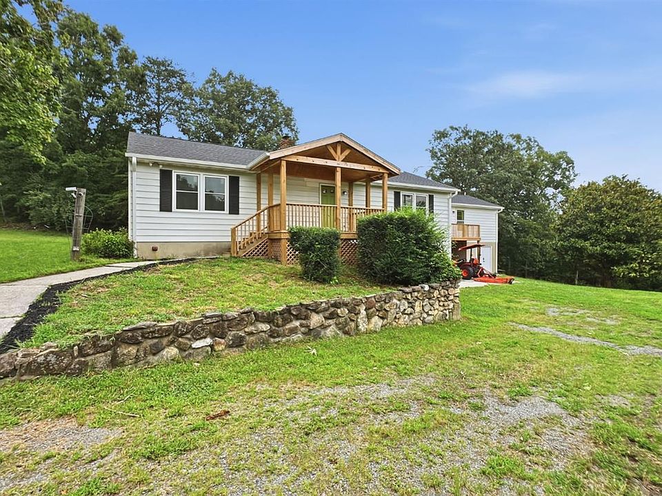 1st image of 210 Williamstown Rd