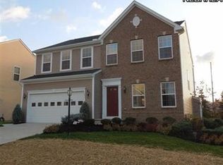 1031 Woodfield Ln, Brunswick, OH 44212