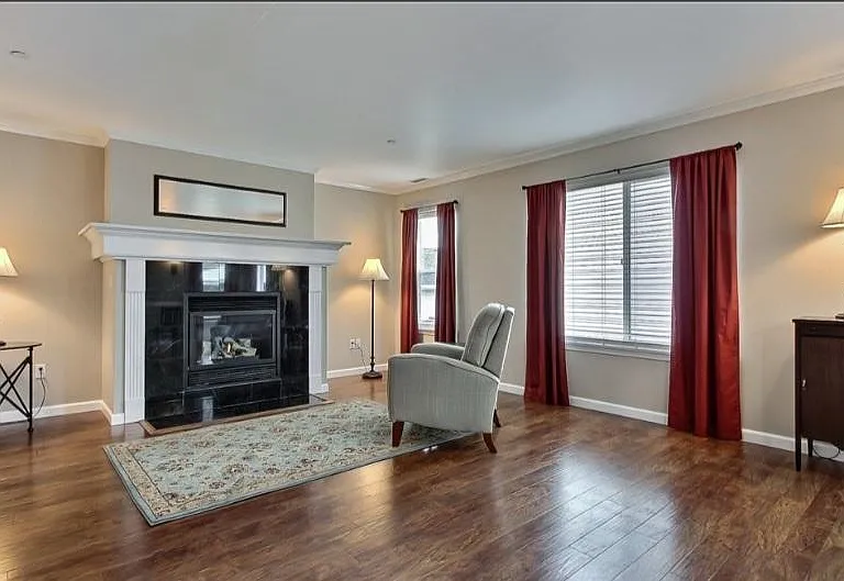 1888 Hoffman Hill Blvd — Photo 2