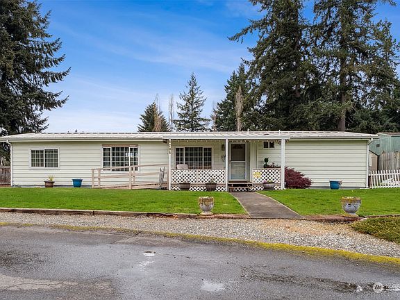 2nd image of 6205 203rd Street Ct E