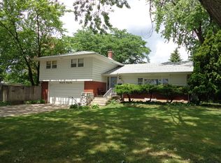 2121 Glenwood Ave, Joliet, IL 60435