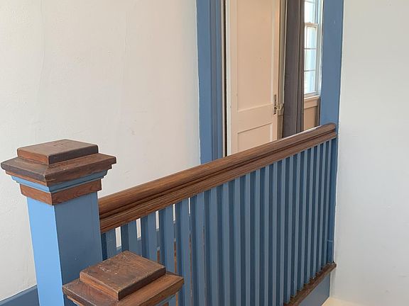 4th image of 1803 Short St