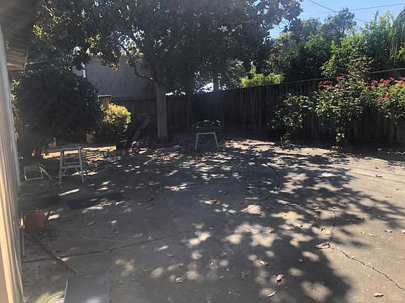 4th image of 3293 Aramis Dr