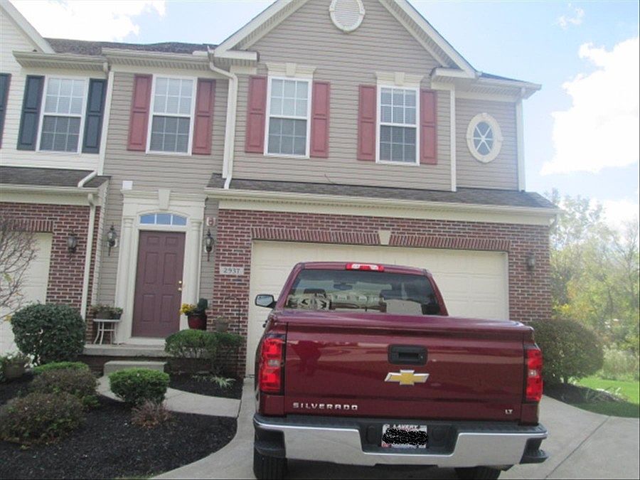 1st image of 2937 Stratford Way