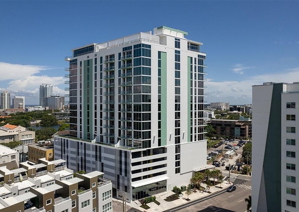 1st image of 777 3RD AVENUE N #1505