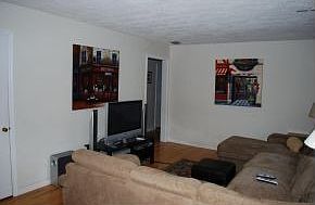 3rd image of 1205 Woodmont Dr