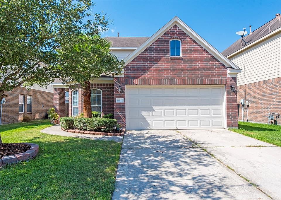 1st image of 14811 Hillside Woods Ct