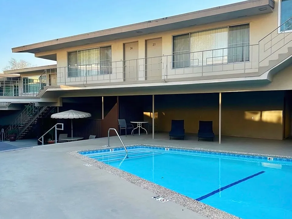 Villa Park Estates Apartments