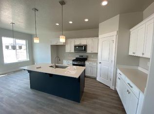 1551 N 3860 W, Lehi, UT 84043
