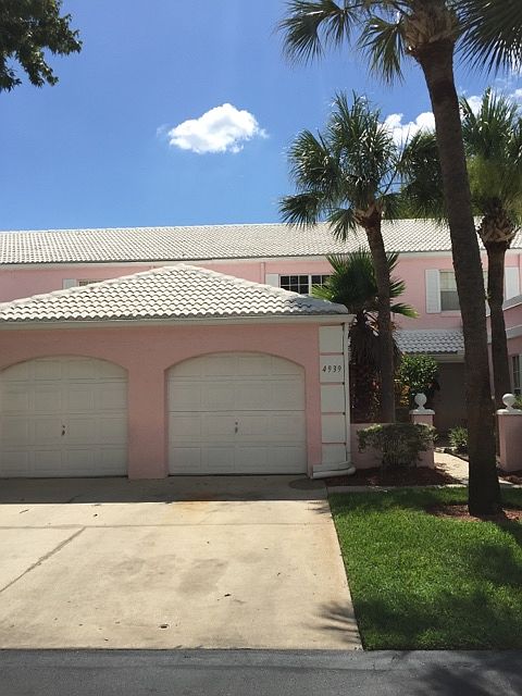 1st image of 4939 Walden Cir