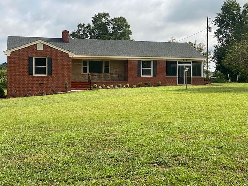 1st image of 819 Old Smith Chapel Rd