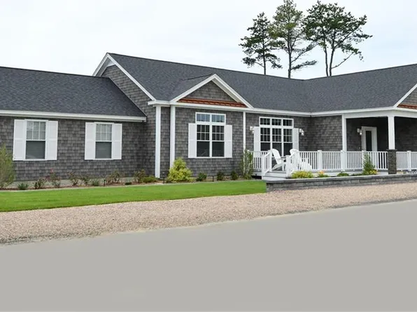 20 Caddys Cor #E-28, South Kingstown, RI 02879