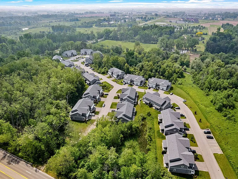 Adams Ridge — Photo 21