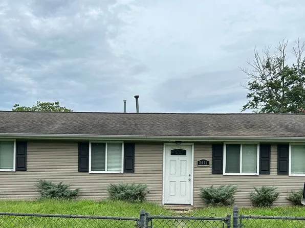 2001 Grimes Rd, Hampton, VA 23663