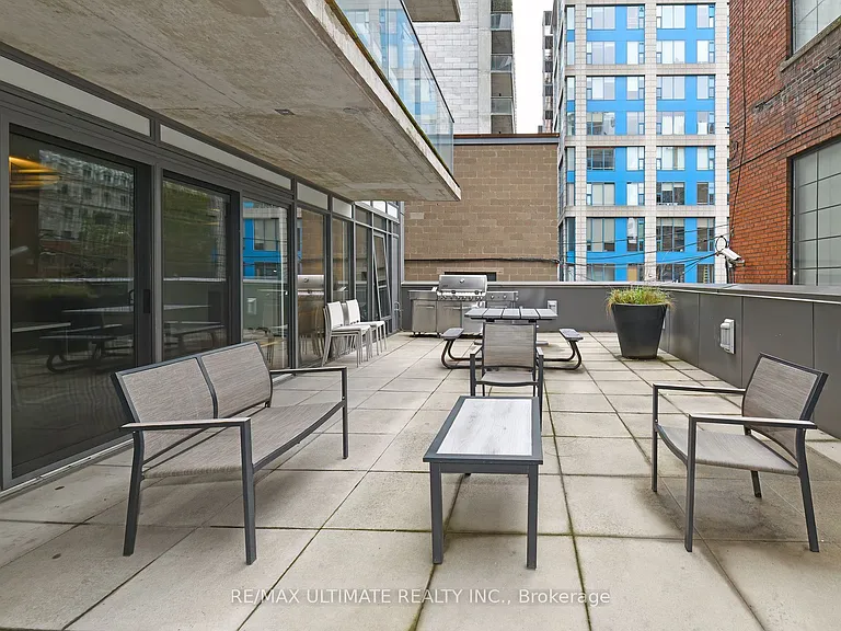 32 Camden St #701 — Photo 15