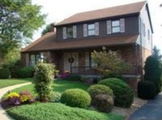 725 Highpoint Dr, Wexford, PA