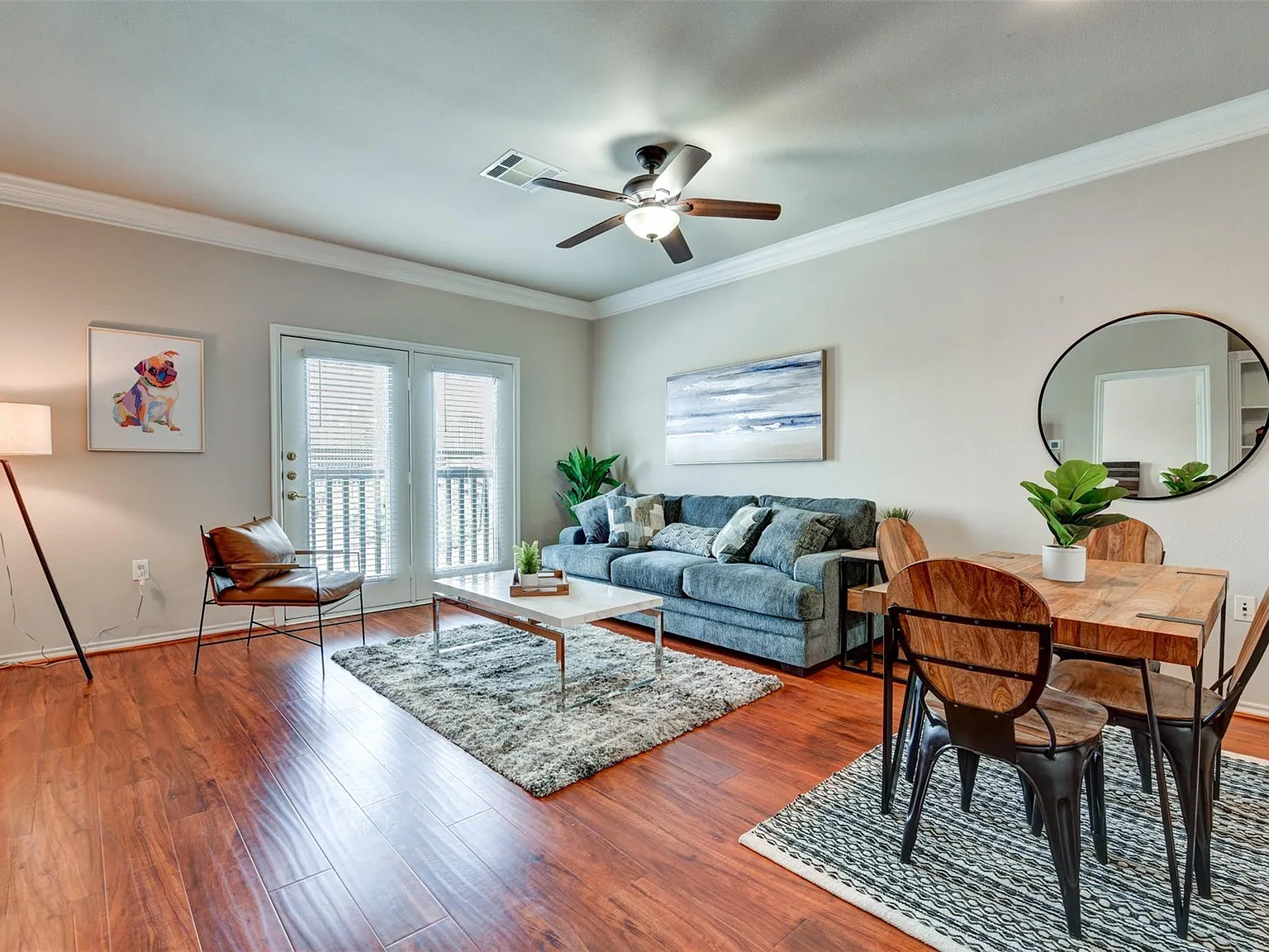 1 bed, 1.0 bath, 664 sqft, $2,000 — Photo 2