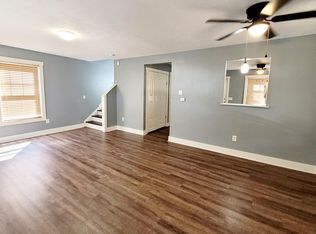 843 Henry Ave SE, Grand Rapids, MI 49507