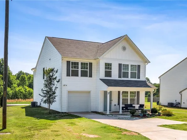 5315 Murray Rd, Winston Salem, NC 27106