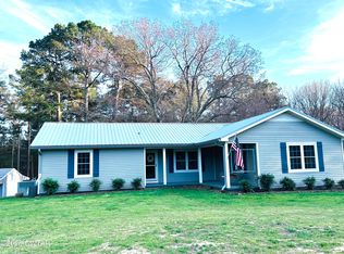 1051 McCaney Mill Rd, Huron, TN 38345