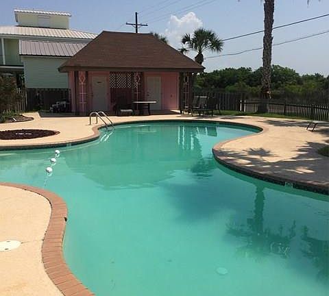 3rd image of 124 Bertram Dr