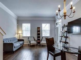 1304 S Quinn St #1, Arlington, VA 22204