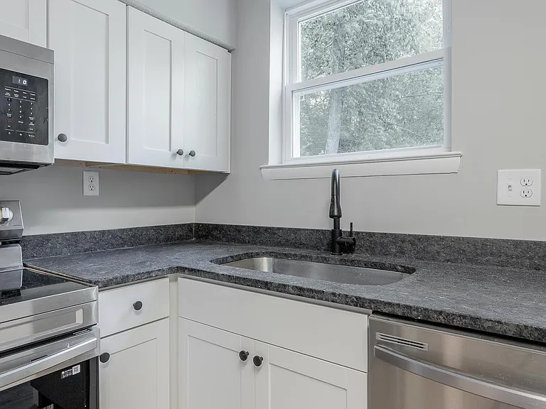 1745 White Oak Rd #B — Photo 14
