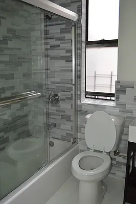 Rented by CoSo Apartments | media 18