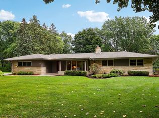 1820 Melody Ln, Brookfield, WI 53005