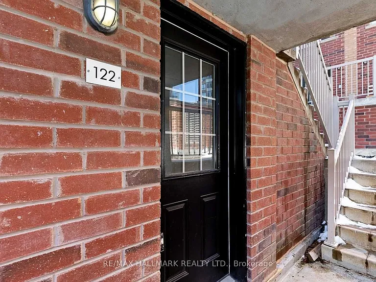 11 Ruttan St #122 — Photo 17