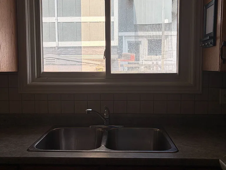 10 Miami Dr — Photo 39