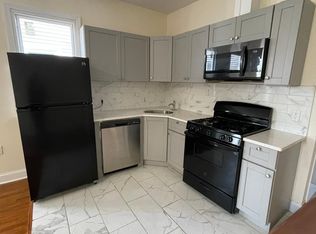 31-33 Schuyler Ter #2L, East Orange, NJ 07017