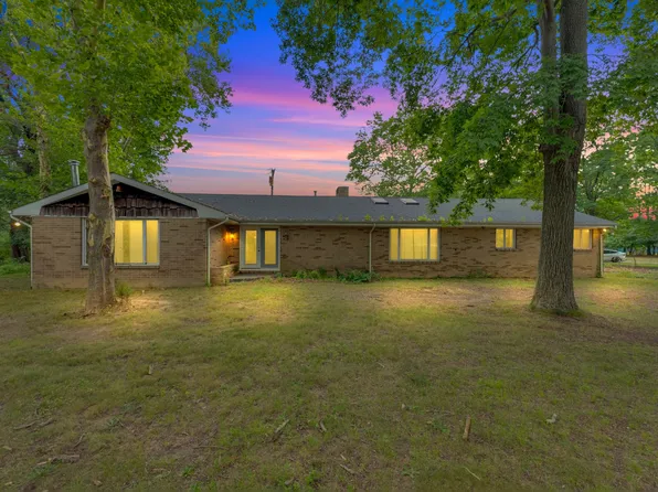 3042 S Black Horse Pike, Williamstown, NJ 08094