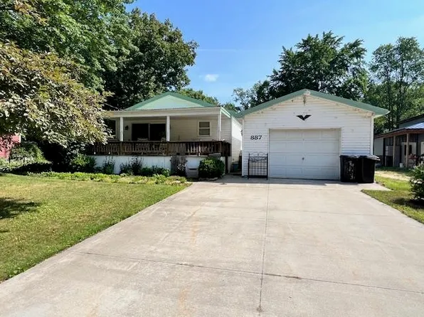 887 Oak Dr, Lake George, MI 48633