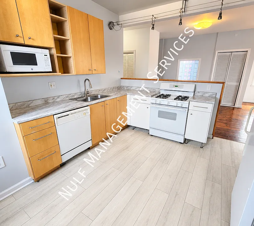 5170 Butler St #5