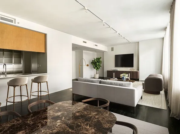 330 E 72nd St APT 11, New York, NY 10021