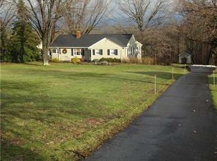 2706 Graceland Rd, New Castle, PA 16105