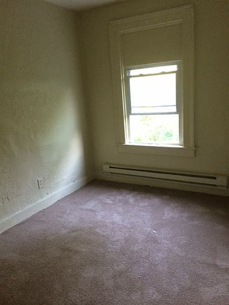 2nd image of 537 East St
