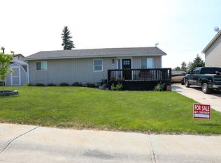 1144 Cactus Ct, Douglas, WY 82633