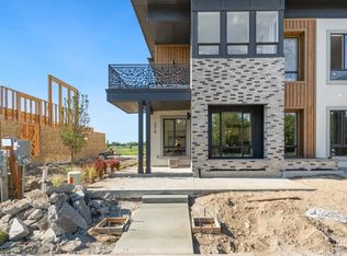 290 S Filbert Ln, Eagle, ID 83709