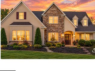 31 Cobble Ln, Elizabethtown, PA 17022
