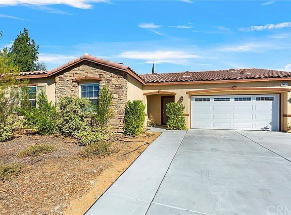 3rd image of 26131 Scott Victor Cir